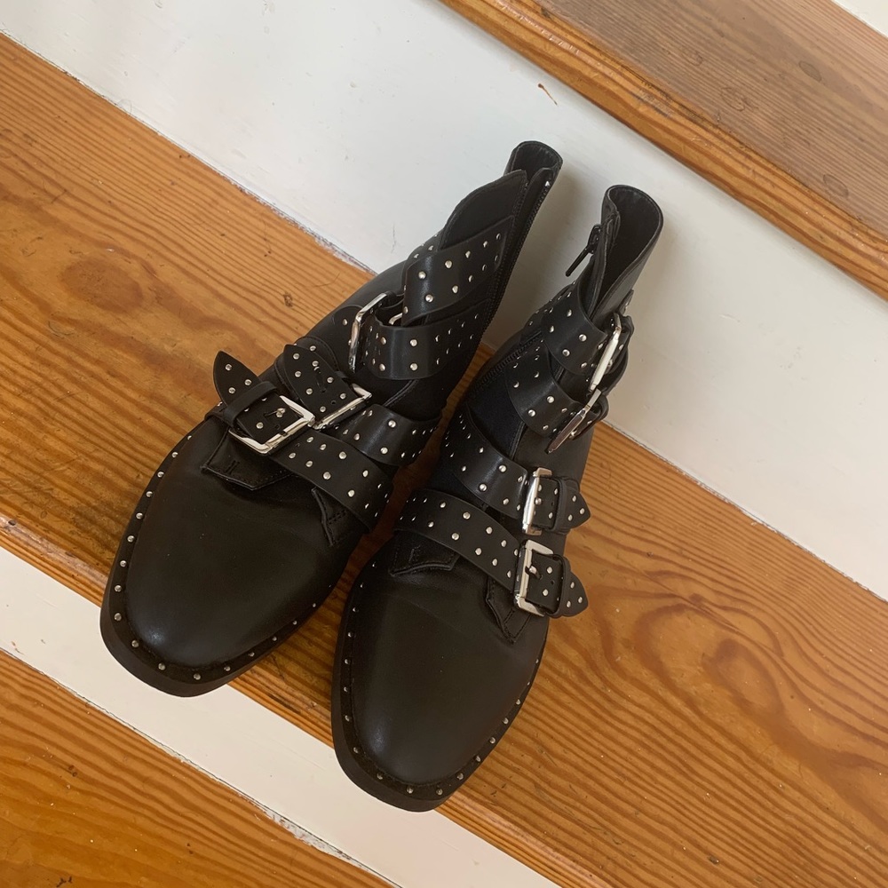 Ankle boots